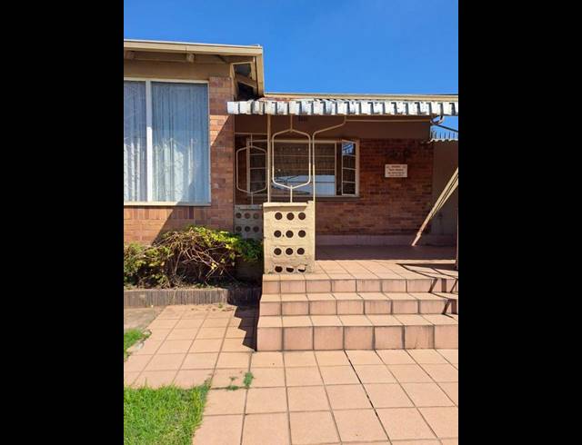 3 BEDROOM HOUSE FOR SALE IN ROSETTENVILLE